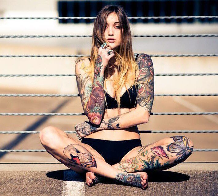 Tattooed dissolute lady